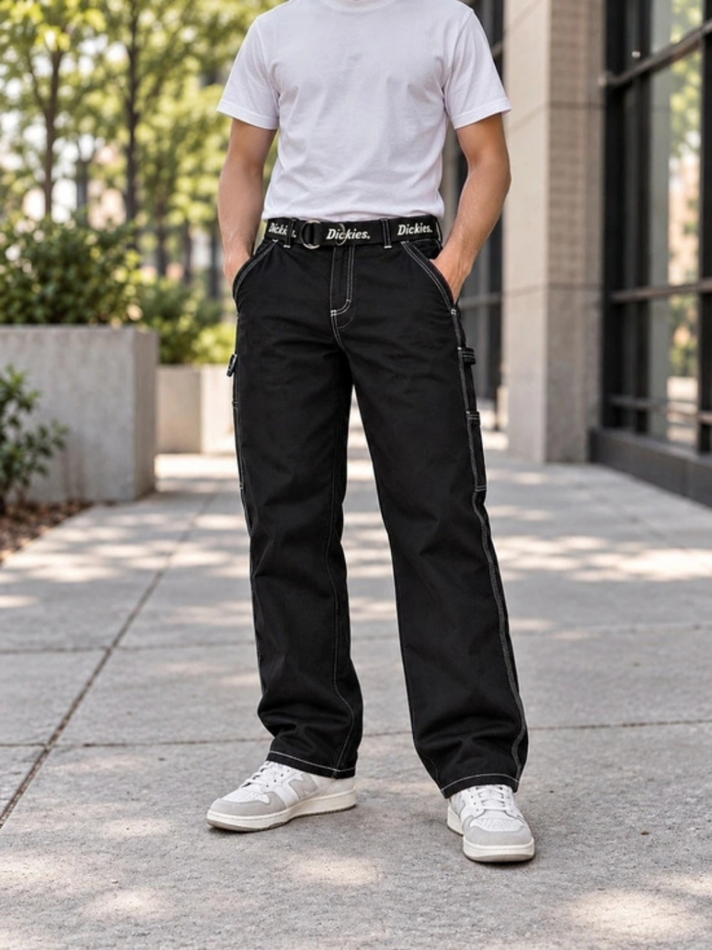 Dickies FPR51BKX Relaxed Fit Cargo Pants in Black Waist 32